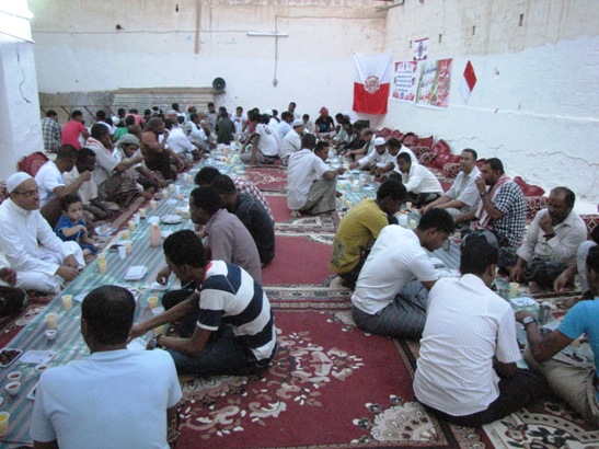 فريق حسان بسيئون ينظم حفل افطار وأمسية رمضانية