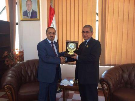  وزير الشباب يبحث تفعيل انضمام اليمن الكامل لمنظومة الألعاب الخليجية