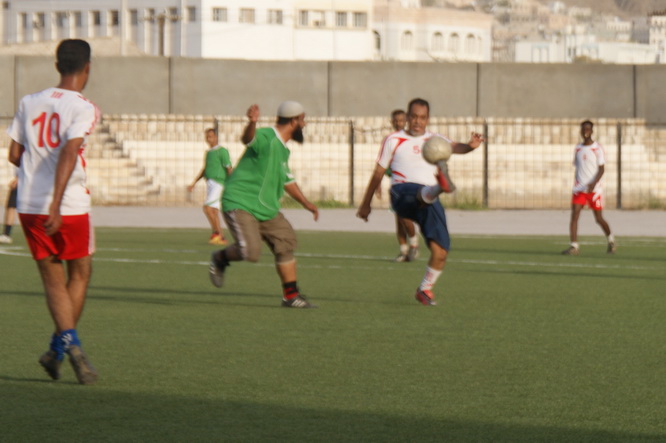 اليوم غزة يواجه الهلال في  نهائي دوري قدامى المكلا
