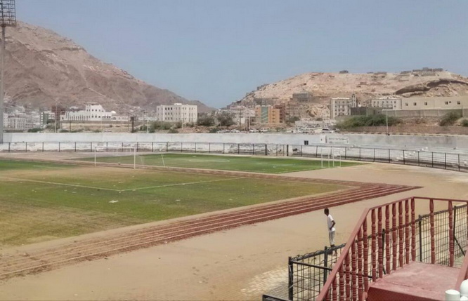 مسجدي يطمئن الجمهور الرياضي بشان ماتعرض له ملعب بارادم من جراء السيول 