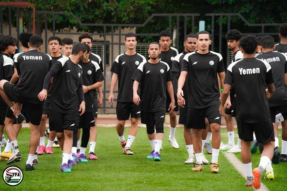  منتخبنا الشاب یواصل تدریباته الیومیة ضمن معسکره الداخلي بصنعاء