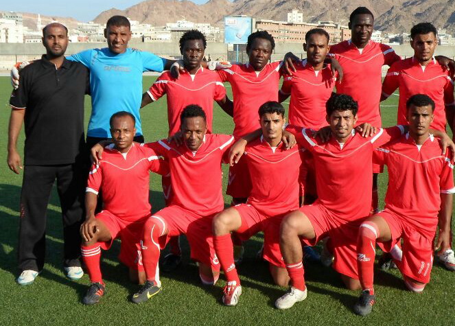 اليوم شعب حضرموت واهلي تعز بدوري الاولى
