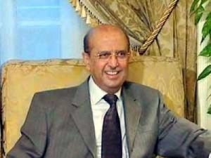 القربي : دول مجلس التعاون الخليجي ترصد تحركات بعض العناصر اليمنية الداعمة للحركات الانفصالية 