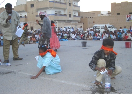 وهي تحتضن أجمل الأعياد..