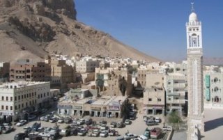 ديوانية سيؤن الثقافية تتناول (الشواهد الشعرية في كتاب سوانح المدرسة للأستاذ / المساوى)