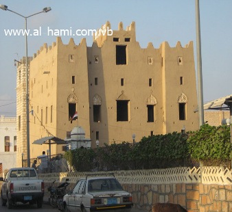 مدينة الديس الشرقية.. مدينة البحر والنخيل والوادي والسلاحف والحصون والمساجد والبساتين وعيون المياه 