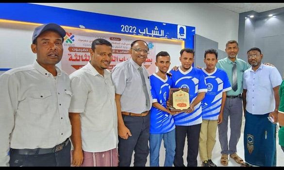 المدير العام يهنئ نادي هلال السويري بتتويجه ببطولة المسابقة الثقافية الثالثة للشباب 