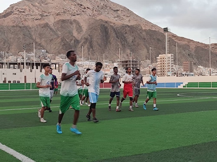 الاخضر المكلاوي يعسكر في مدينة سيؤن استعدادا لكأس حضرموت الثامنة
