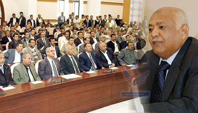 رئيس الوزراء يؤكد ان الحكومة ستتعامل بمسئولية مع كافة المطالب الحقوقية والقانونية المشروعة