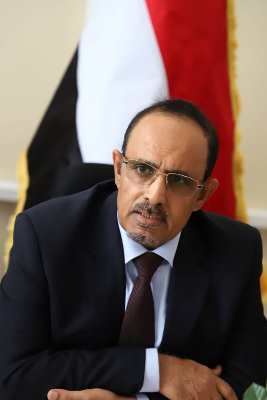 محافظ حضرموت يصل المكلا مختتمًا زيارة لدولة الإمارات دامت اسبوع