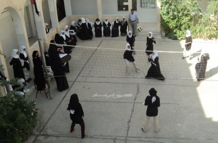 تواصل منافسات المهرجان السابع للفتيات بالمكلا