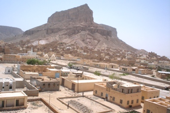 هطول أمطار غزيرة سالت على إثرها بعض الأودية والشعاب 