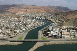 عمرها اكثر من مائتي عام .. ليالي الختايم في المكلا عادة لها نكهتهاالخاصة