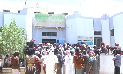 أكثر من 400 مغترب من محافظات الجمهورية تلقوا لقاح كوفيد – 19 بهيئة في اليوم الاول بمستشفى سيئون العام