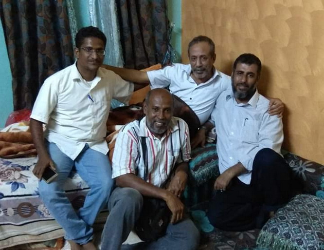 قيادة "الاعلام الرياضي" تطمئن على صحة الزميل منير مصطفى