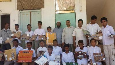 تحت شعار (تطبيق المعارف النظرية بمشاريع عملية )أقامت مدرسة التعاون بشحوح للتعليم الاساسي - بنين مسابقة و معرضا للعلوم