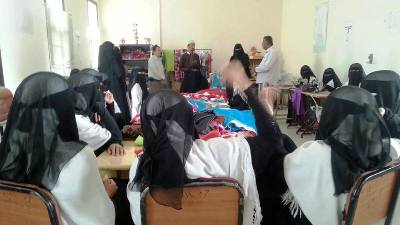 مدير الغرفة التجارية بالوادي في زيارة مركز التدريب والتأهيل المهني لذوي الاحتياجات الخاصة بسيؤن