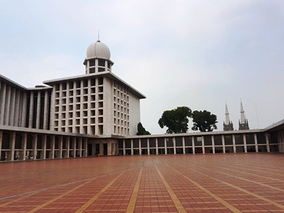 مسجد الاستقلال