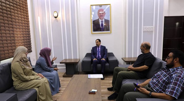 الوزير البكري يوجّه بمنح نادي نجوم عدن للمكفوفين التصريح المؤقت 