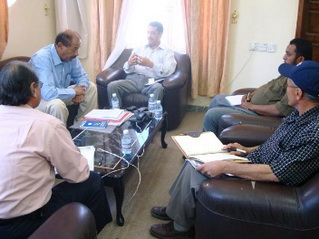 الوكيل المساعد يطلع على أنشطة شركة كالفالي النفطية الكندية  