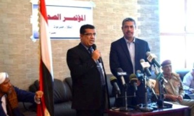 محافظ حضرموت يزف بشرى وصول المشتقات النفطية لحضرموت