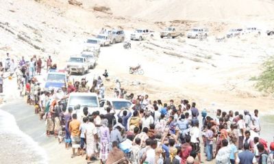 أبناء المديرية المنسية «حجر» يحتفون ببناء جسر المعابر الخيري