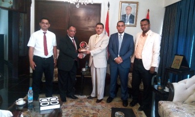 في إطار بحث سُبل الشراكة والتعاون وفد مؤسسة العون للتنمية يلتقي السفير اليمني بالعاصمة بيروت