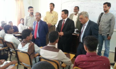 وزير التعاليم العالي والبحث العلمـي ومساعد الوكيل السعيدي في زيارة لكلية العلوم التطبيقية جامعة حضرموت- سيئون​