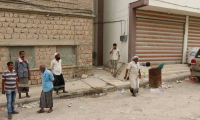 قيادة المنطقة العسكرية الثانية وبالتعاون مع السلطة المحلية المكلا ينفذون حملة تصفية واسعة بشوارع حي بديري بالمكلا 