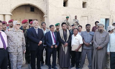 محافظ حضرموت يفتتح ويضع حجر الأساس لعدد من المشاريع بمديريتي شبام والقطن 
