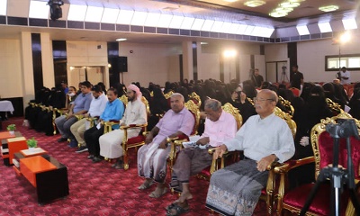 انعقاد منصة استماع لمشروع الحماية لأسر السجناء وشهداء 24 إبريل بالمكلا
