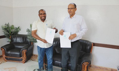 مدير عام مديرية سيئون يوقع مذكرة تفاهم مع حملة مناهضة العنف ضد الفتاة الطفلة.