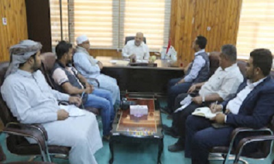 الوكيل الكثيري يناقش مع مؤسسة روح الصحية تنفيذ مشروع تقديم أنظمة الطاقة الشمسية للمزارعين بوادي حضرموت