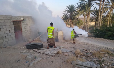 حملة الرش الضبابي للقضاء على البعوض الناقل للحميات تُستكمل في منطقة العيون