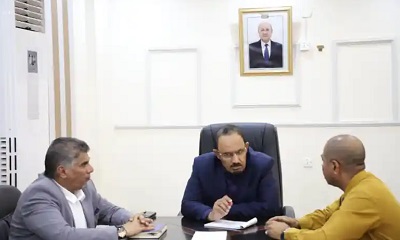 اجتماع بالمكلا لتعزيز آلية التنسيق بين الأمن والنيابة العامة لتعزيز سلطات إنفاذ القانون