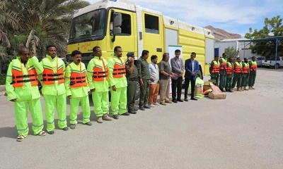 الوكيل الجيلاني يدشن مشروع “الوقاية من السيول” لقوات الأمن والشرطة