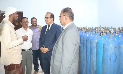 الوزير بحيبح والوكيل العامري يزوران محطة الكويت لإنتاج الأوكسجين بسيئون