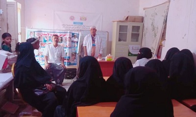 برعاية مكتب محو الأمية بمديرية سيئون ..مركز مدودة لمحو الأمية يستضيف عيادة طبية مجانية تقدم خدماتها الطبية لطالبات المركز