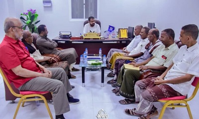 المدير العام لمكتب الشباب والرياضة يلتقي إدارة نادي سيئون