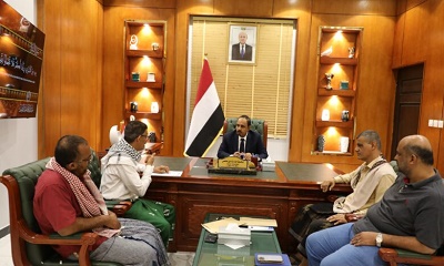 محافظ حضرموت يبحث آليات تفعيل التدخلات المستدامة بمديرية غيل باوزير