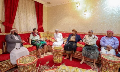 رئيس الوزراء يواصل زياراته العيدية لعدد من رموز واعلام حضرموت