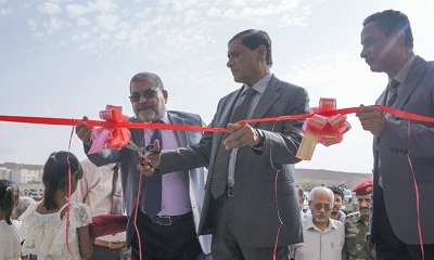 عضو مجلس القيادة الرئاسي يفتتح قاعة الشيخ محمد بن زايد في كلية الطب بجامعة حضرموت