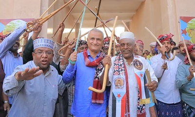 عدة حافة الغرفة تشارك عدة حافة سحيل سيئون في مطلعها السنوي لهذا العام عصر أمس الأول الخميس