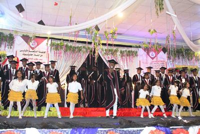 الدفعة الثالثة بقسم المعلومات والمكتبات بجامعة حضرموت تحتفل بتخرجها 