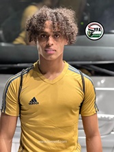 العميري.. ثاني لاعب يمني مغترب يلتحق بمعسكر المنتخب الوطني الاول قادماً من السويد