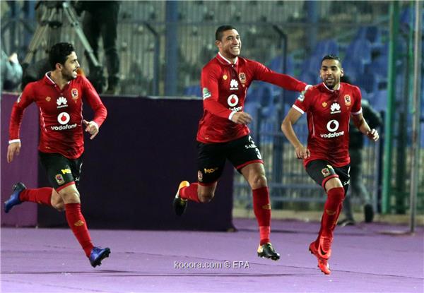 الأهلي يحسم لقاء القمة امام  الزمالك بثلاثية ويعتلي صدارة الدوري المصري