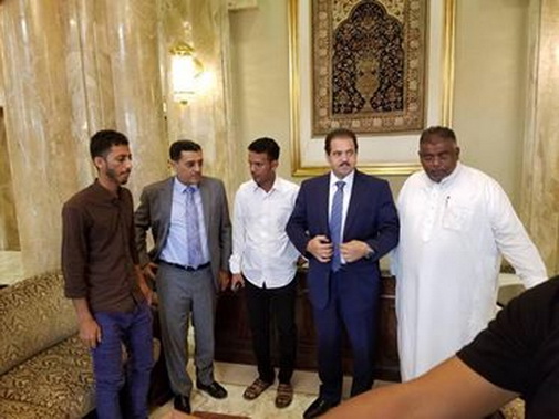 وزير الشباب والرياضة يبارك للفائزين بجائزة العمل الإنساني العربي ويوجه بتكريمهم