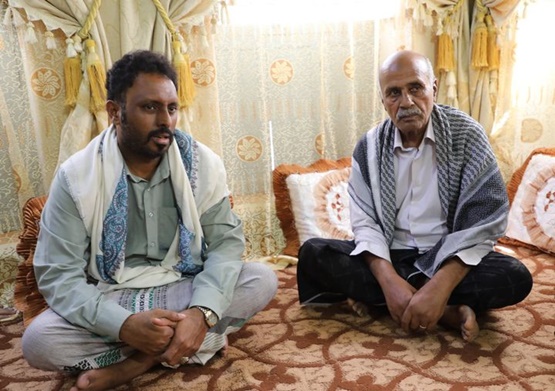 الشيخ بن حبريش يطمئن على صحة الشخصية الاعلامية والثقافية الأستاذ غالب بافطيم