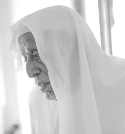 محافظ حضرموت يعزي بوفاة الشيخ محمد بن أحمد سعيد بقشان
