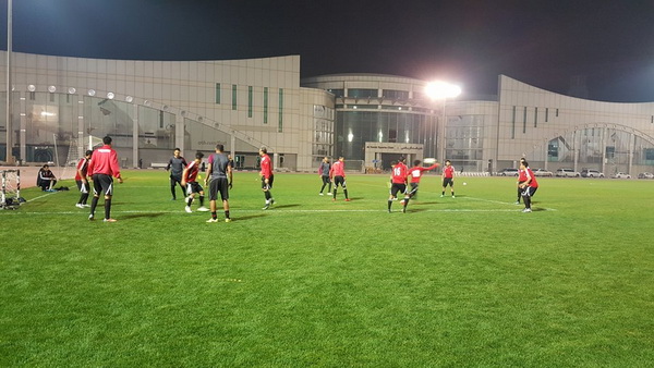  الجهاز الفني للمنتخب الوطني يجرب ثلاثة لاعبين مغتربين في معسكر قطر